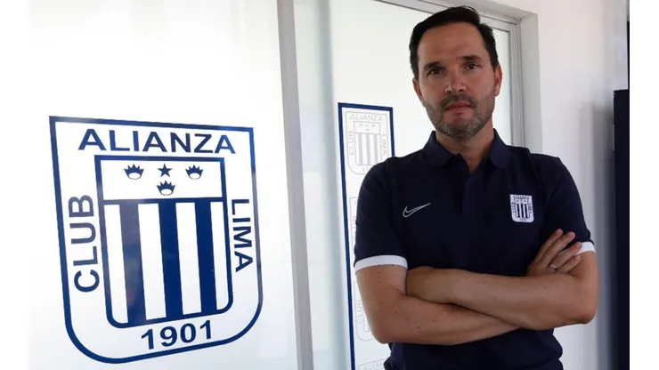 Colombiano fue parte del plantel que campeonó con Alianza Lima el año 1997.