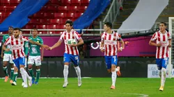 Macías le dio el empate a Chivas.