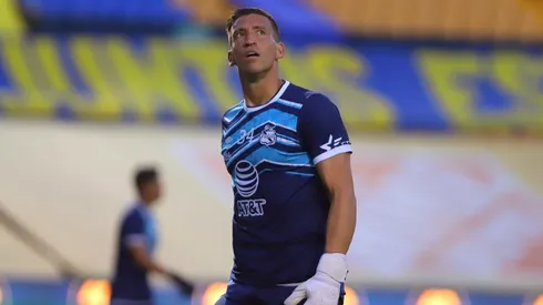 Mariano Andujar reemplazaría a Nicolás Vikonis.