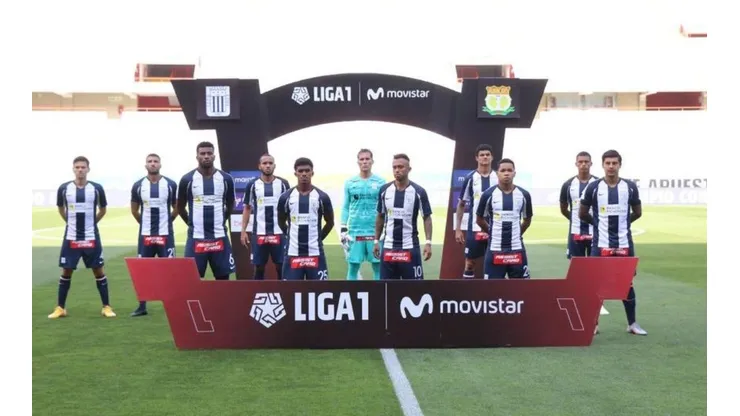 Alianza Lima perdió contra Sport Huancayo y se fue a segunda división.