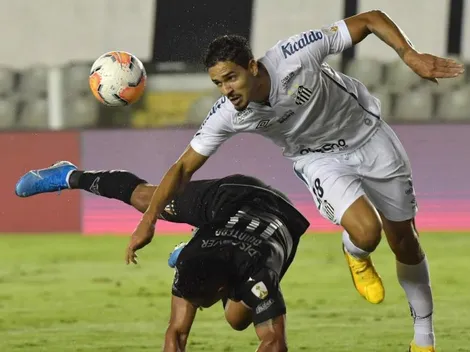 Liga de Quito derrotó a Santos pero se quedó con las manos vacías