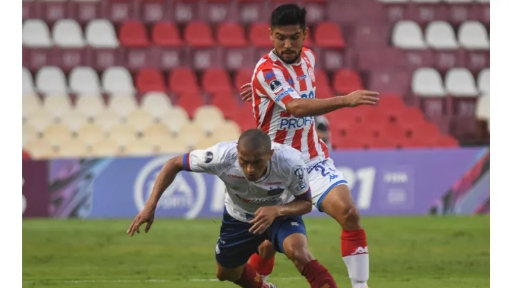 A Unión le anularon un gol a los 95' y Bahía clasificó por la Sudamericana
