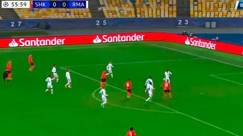 Video: papelón de la defensa del Madrid y gol del Shaktar