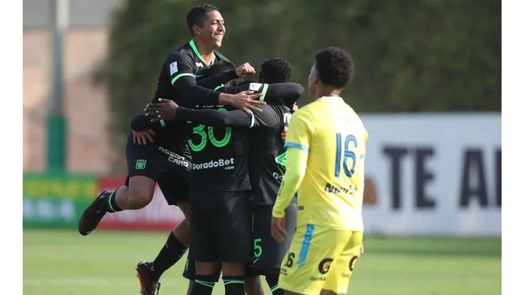 Carlos Stein superó a Alianza en la tabla acumulada.