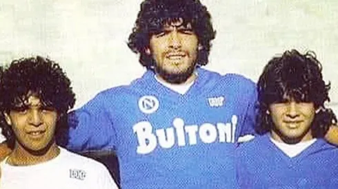 Lalo Maradona junto al querido Diego.