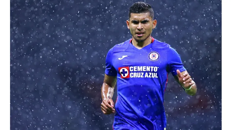 Orbelín Pineda causa baja en Cruz Azul