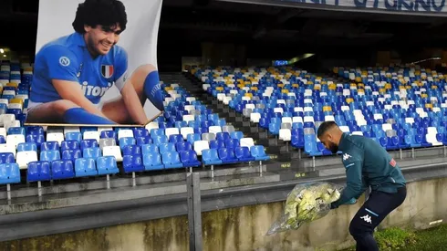 El gesto de Lorenzo Insigne para Diego Maradona.