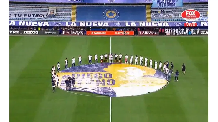 Así fue el minuto de silencio de Boca y Newell's en la Bombonera para despedir a Maradona