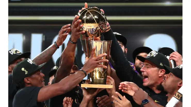 El trofeo Larry O'brien