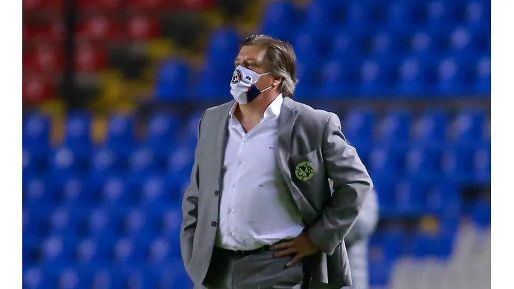 Miguel Herrera fue tendencia tras la derrota de América con Chivas