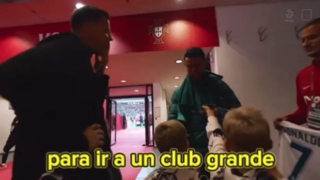 La conversación entre Cristiano Ronaldo y Wojciech Szczęsny.