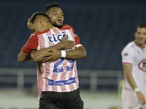 Junior se complicó, pero venció 2-1 a Unión La Calera en la Sudamericana