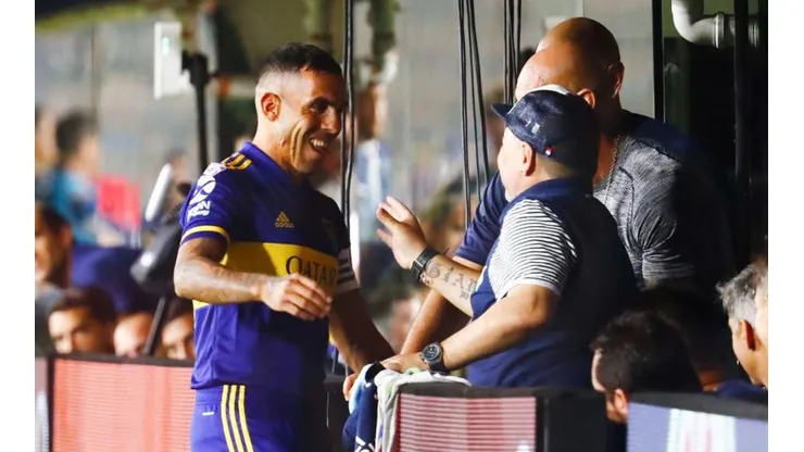 El posteo de Tevez para Maradona: "Vos sos inmortal, nunca vas a morir"