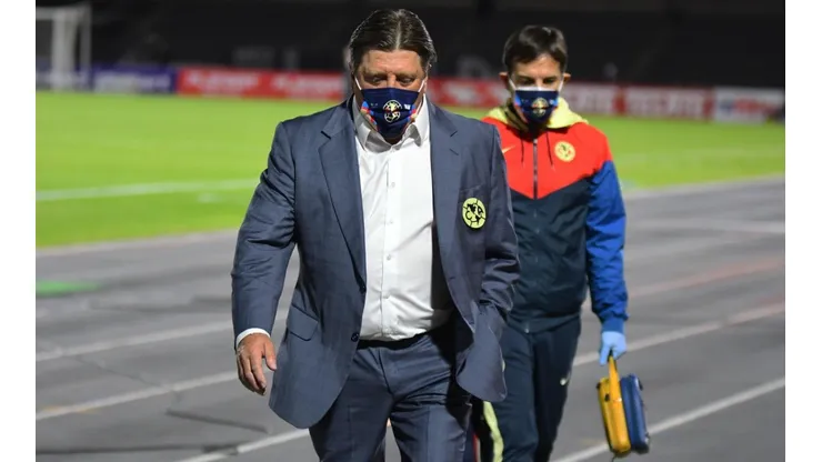 Miguel Herrera fue tendencia tras la derrota.