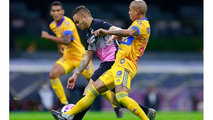 Cruz Azul se enfrenta a Tigres en los Cuartos de Final del Guard1anes 2020.