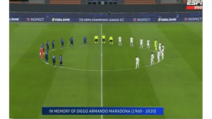 Foto del minuto de silencio entre Real Madrid y Inter.