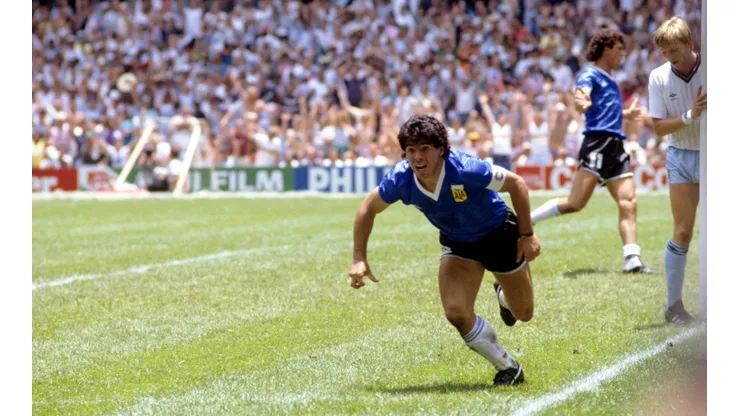 Diego Armando Maradona nació el 30 de octubre de 1960.