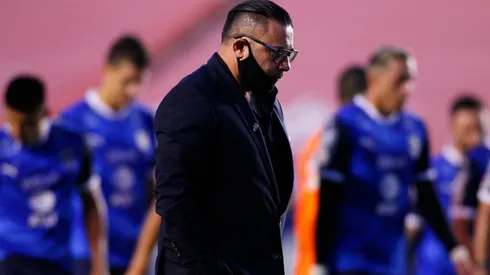 Antonio Mohamed con un pie afuera de Rayados