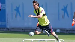 Jugó en Barcelona y reveló que entrenar con Messi le hizo pensar en retirarse