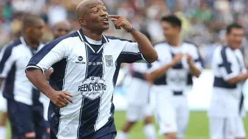 Goleador histórico de Alianza Lima suma cuatro títulos nacionales con íntimos.