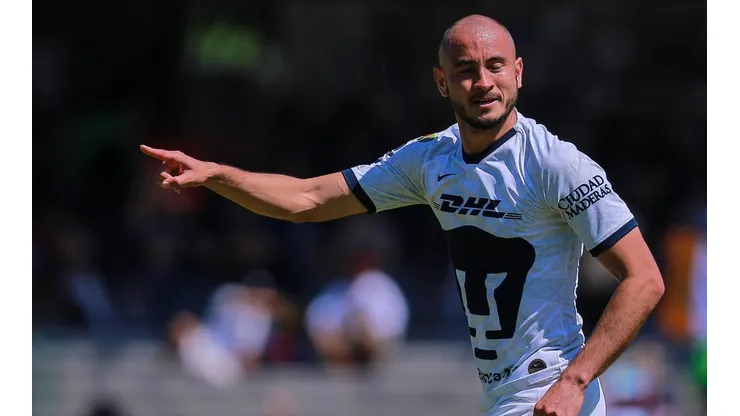 Carlos González se irá de Pumas UNAM