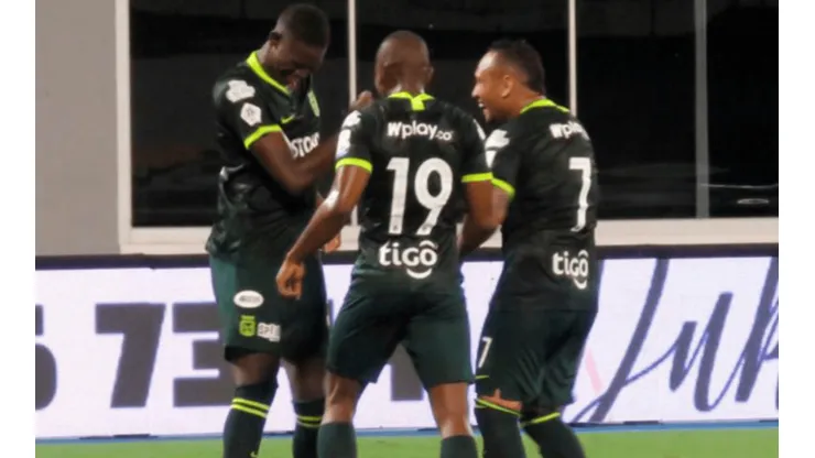 Sigue el cabaret: habilitan a Andrade y Jarlan para jugar contra América