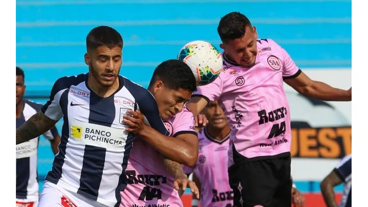 Alianza Lima sufre más por errores propios en el estadio Alberto Gallardo