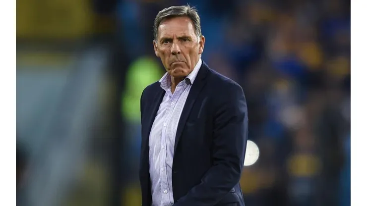 Miguel Russo tiene tres nombres para dos lugares.