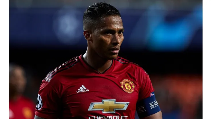 Antonio Valencia jugará la Liga MX con Querétaro