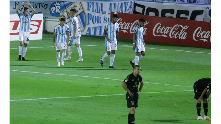 La máquina de Zielinski: Atlético pasó por encima a Racing, clasificó y lo dejó en la lona