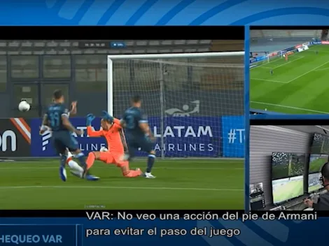 Video: el VAR quería cobrar penal de Armani, pero el árbitro dijo que no