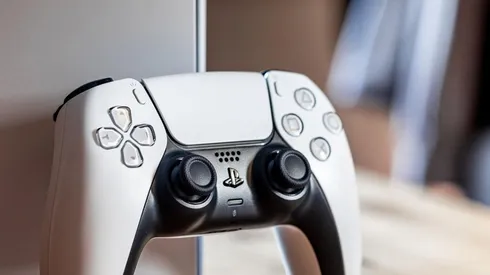 La PS5 supera en ventas a la Xbox Series X en los primeros reportes