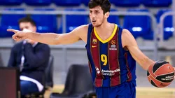 Leandro Bolmaro en el Barcelona