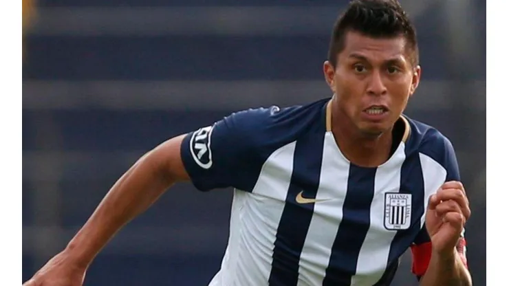 Alianza Lima está a tres puntos de descenso y está obligado a ganar el resto de fechas.