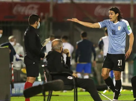 Cavani vio la roja y no jugará ante la Selección Argentina
