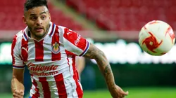 Se lesionó Alexis Vega.