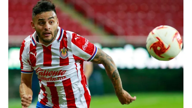 Se lesionó Alexis Vega.