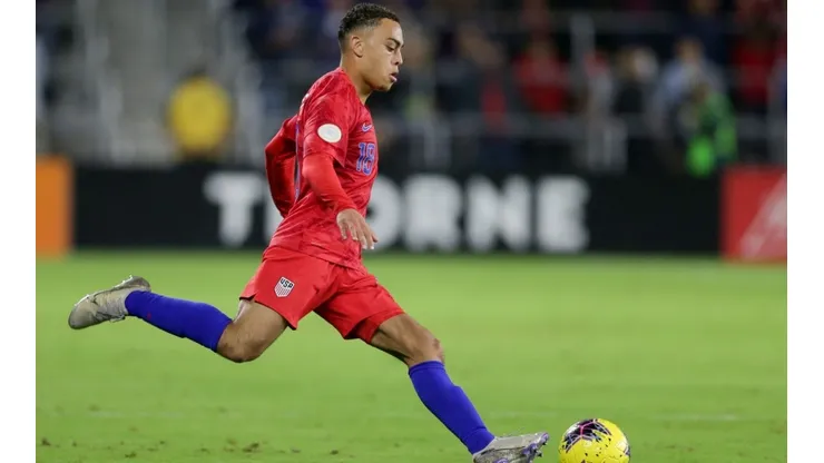 Sergiño Dest encabezará el 11 titular de Estados Unidos