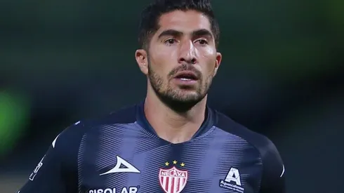 Jair Pereira renovó con Necaxa.