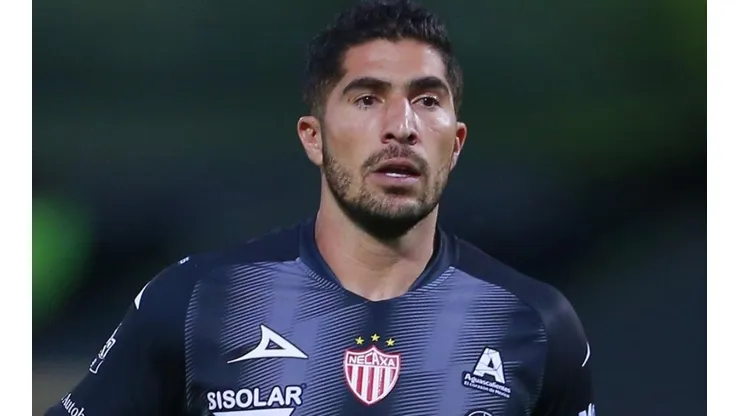 Jair Pereira renovó con Necaxa.
