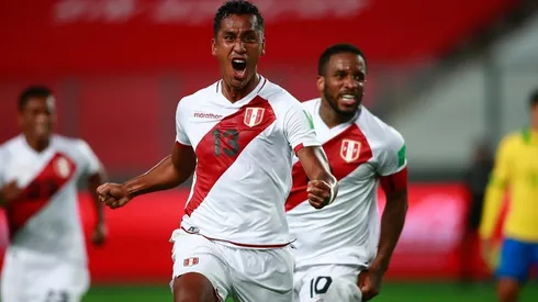 Renato Tapia le anotó un gol a Brasil.