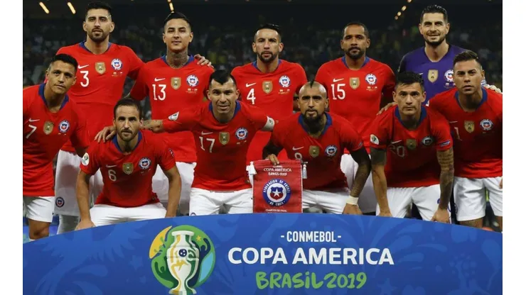 Perú busca su primer triunfo en Santiago por las Eliminatorias.