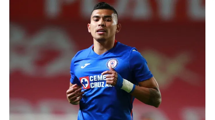Chivas buscaría robarle a Orbelín Pineda a Cruz Azul.
