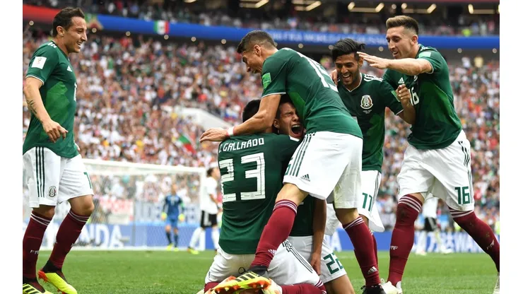 La Selección Mexicana celebra el 1-0 ante Alemania.