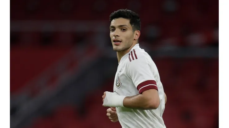 Raúl Jiménez es la carta de gol en la Selección mexicana. Fuente: Getty