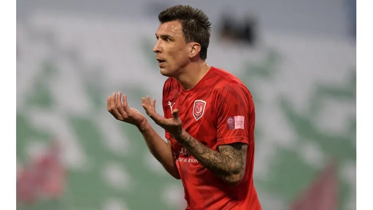 Mandžukić sería el primer refuerzo deluxe para el Celta del Chacho Coudet