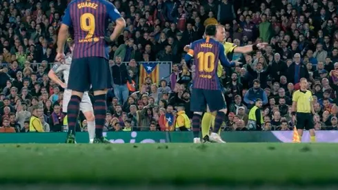 Video: sacan a la luz el cruce de Messi con un árbitro en Champions League