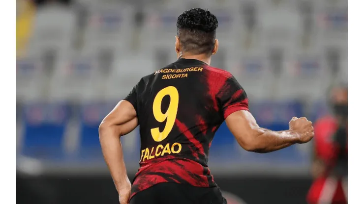 Presidente de Galatasaray confirmó enojo con Falcao, pero dio buena noticia