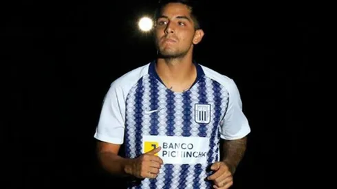 Imágenes donde aparece Duclós corresponden tras el término del partido.