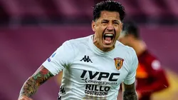 Jugadores posaron de forma individual ante las cámaras de la zona de prensa de la selección.